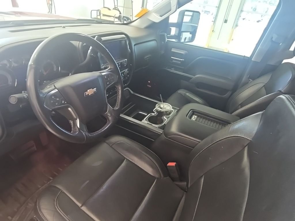 Used 2018 Red Chevrolet LTZ image 12