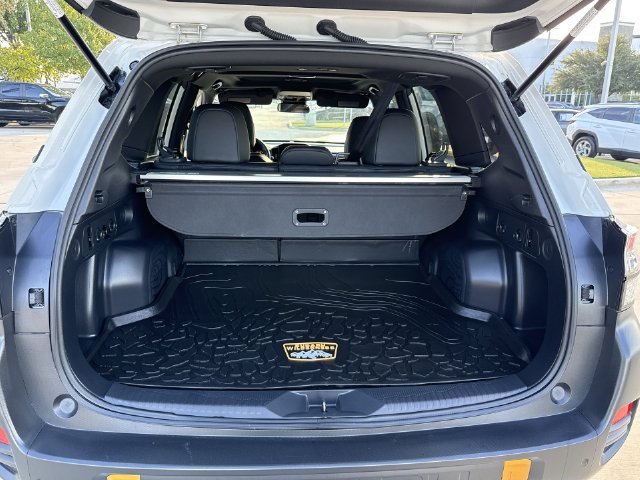 Certified Used 2026 Crystal White Pearl Subaru Wilderness image 13