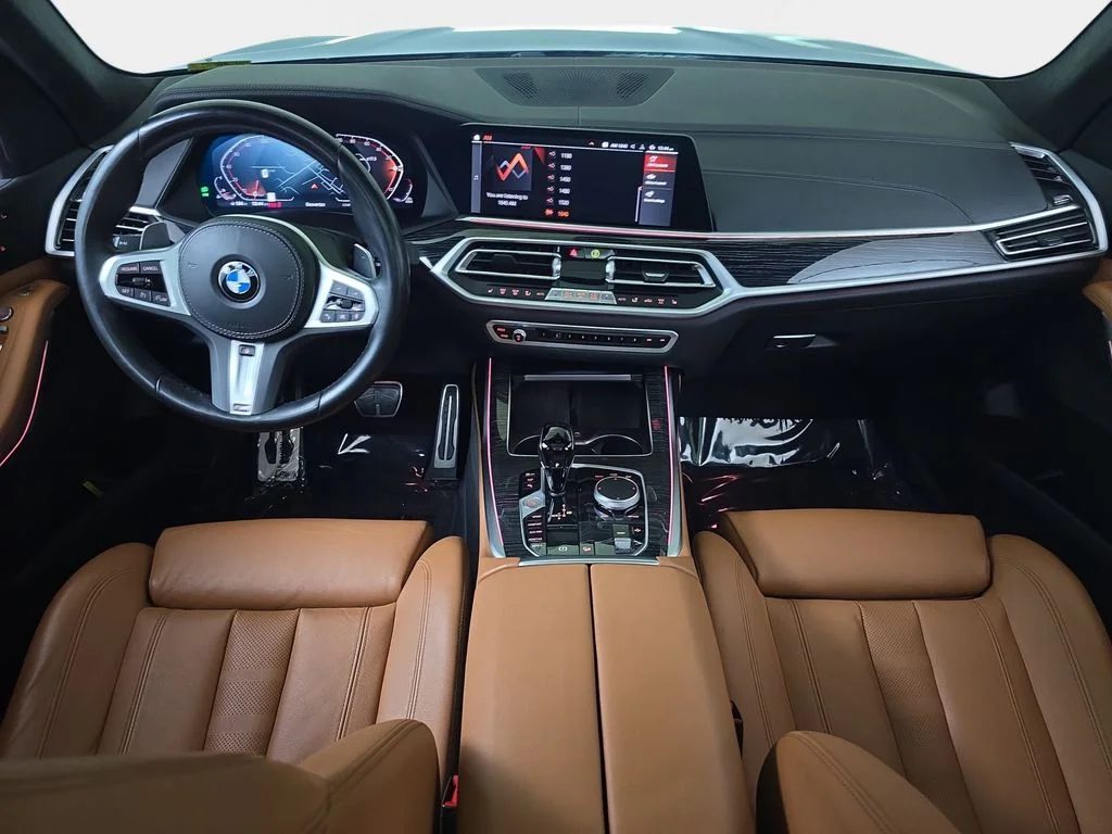Used 2022 Black BMW xDrive40i image 12