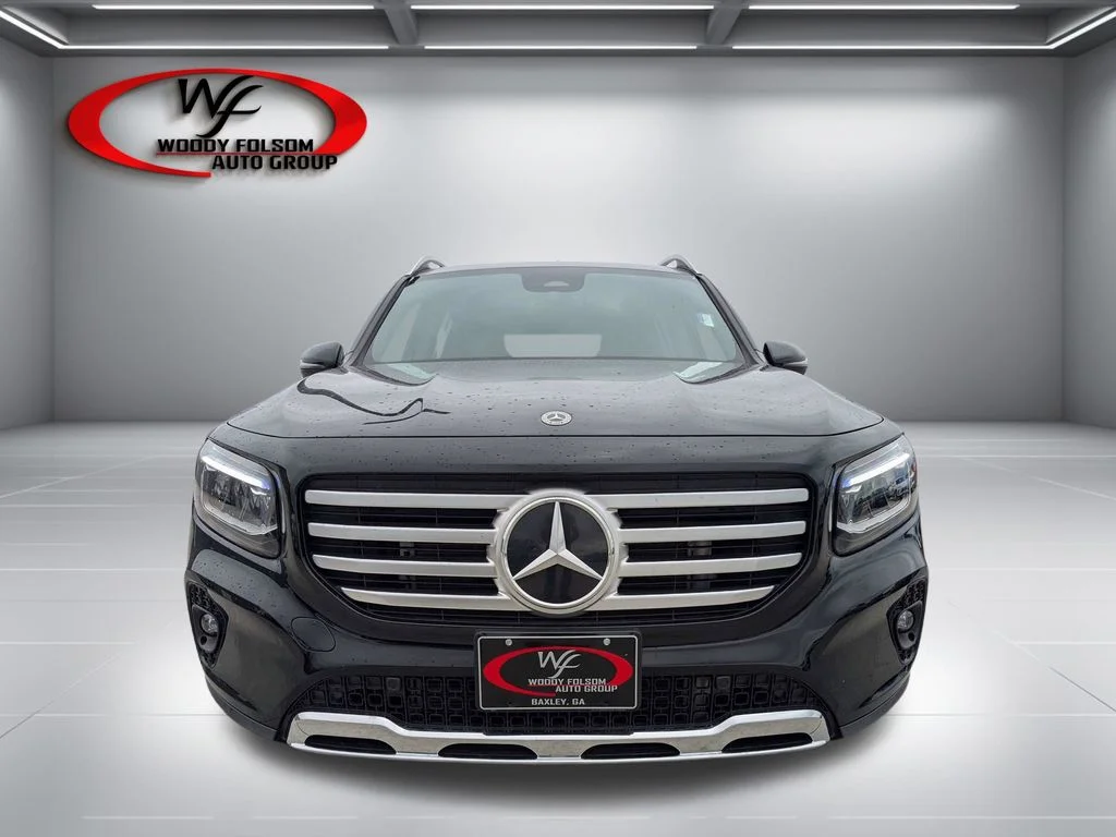 Used 2025 Black Mercedes-Benz GLB 250 image 10