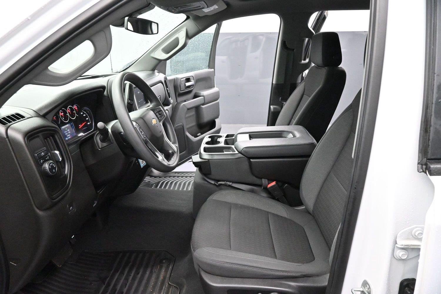 Used 2022 Summit White Chevrolet Custom image 12
