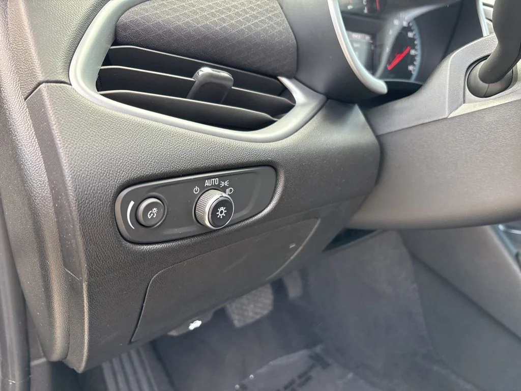 Used 2024 Gray Chevrolet LT image 17