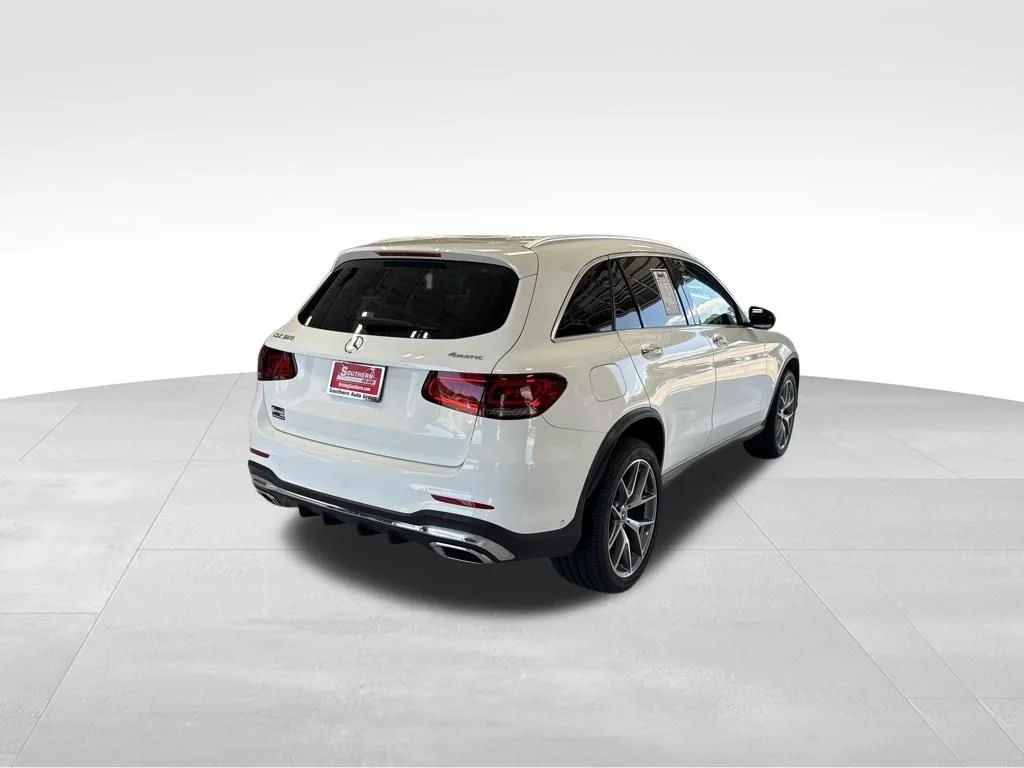 Used 2022 Blue Mercedes-Benz GLC 300 image 5