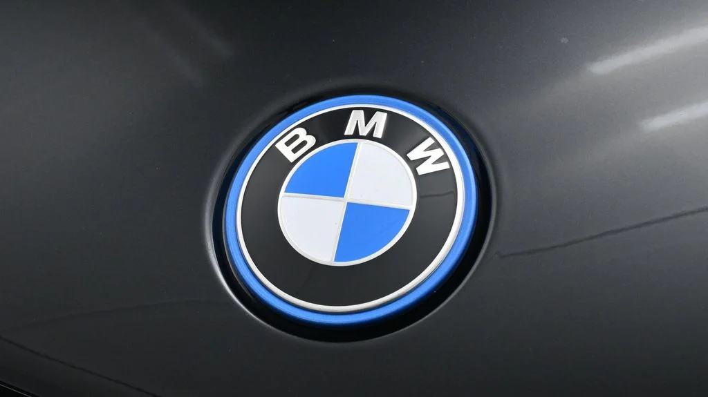 Certified Used 2025 Black BMW xDrive50e image 19