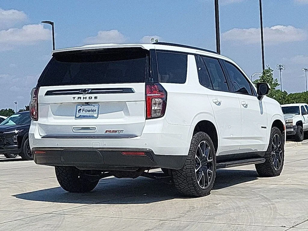 Used 2021 Summit White Chevrolet RST image 8