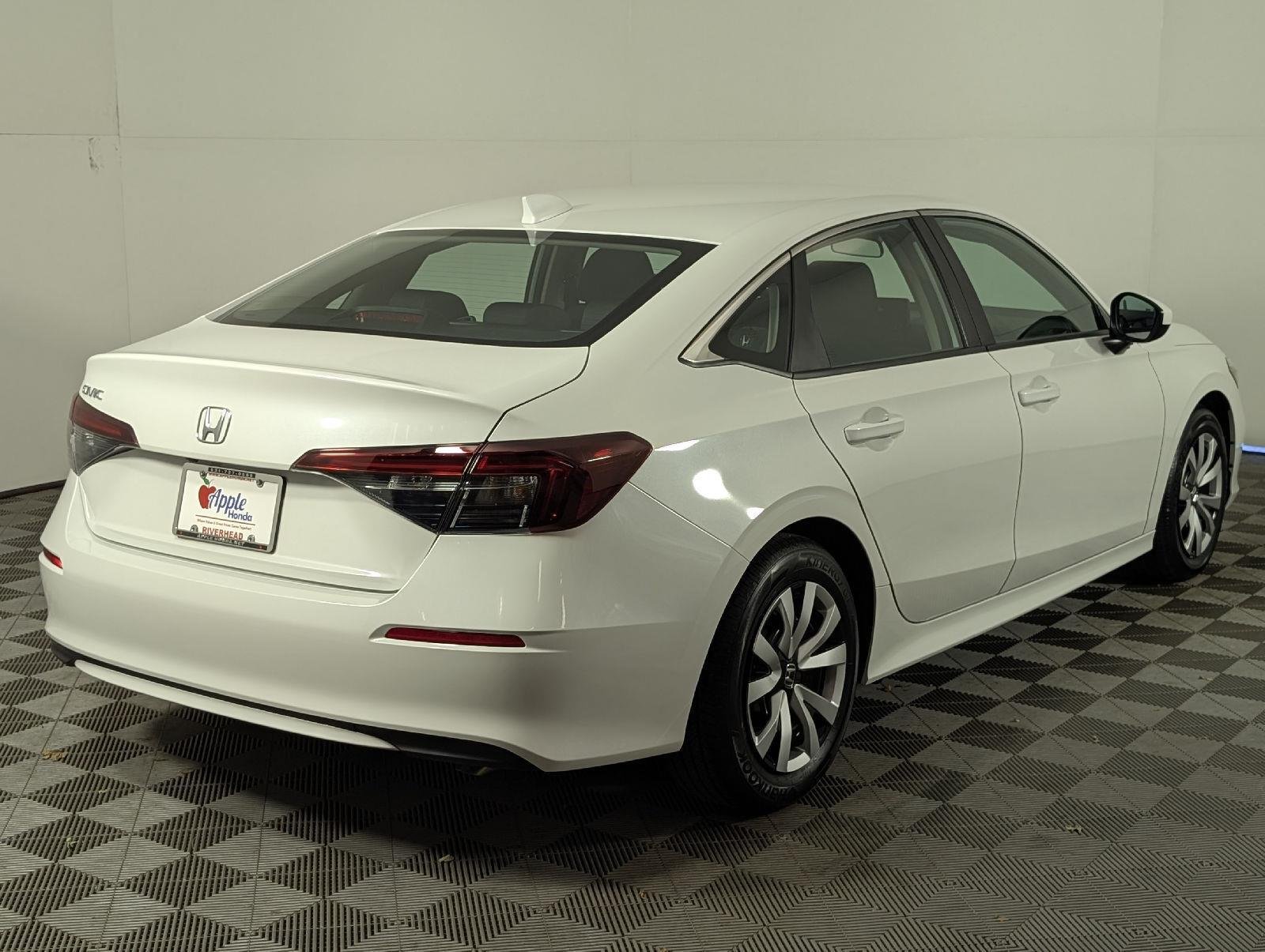 Certified Used 2026 Platinum White Pearl Honda LX image 6