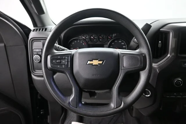 Used 2023 BLACK Chevrolet Custom image 14