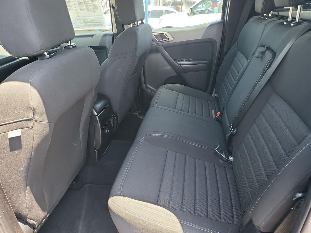 Used 2020 Blue Ford XL image 15