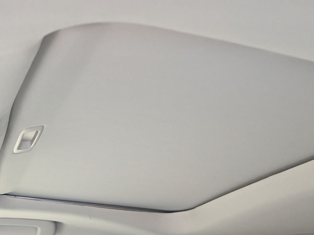 Used 2023  Toyota Limited image 15