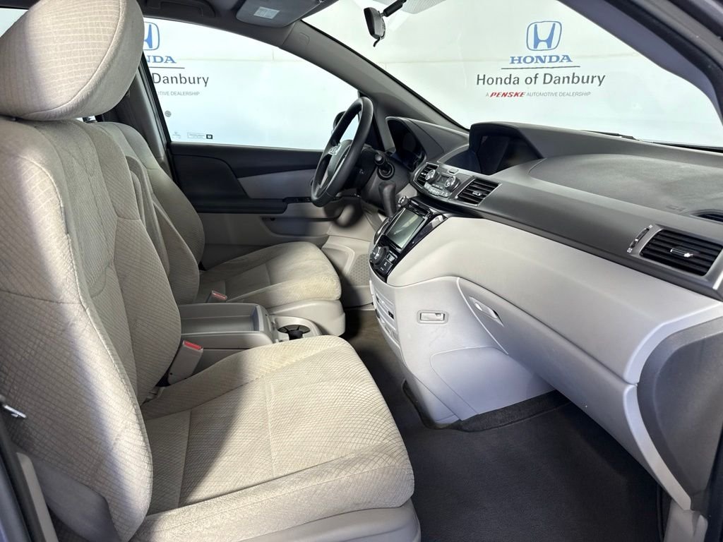 2016 Honda Odyssey SE - Photo 6