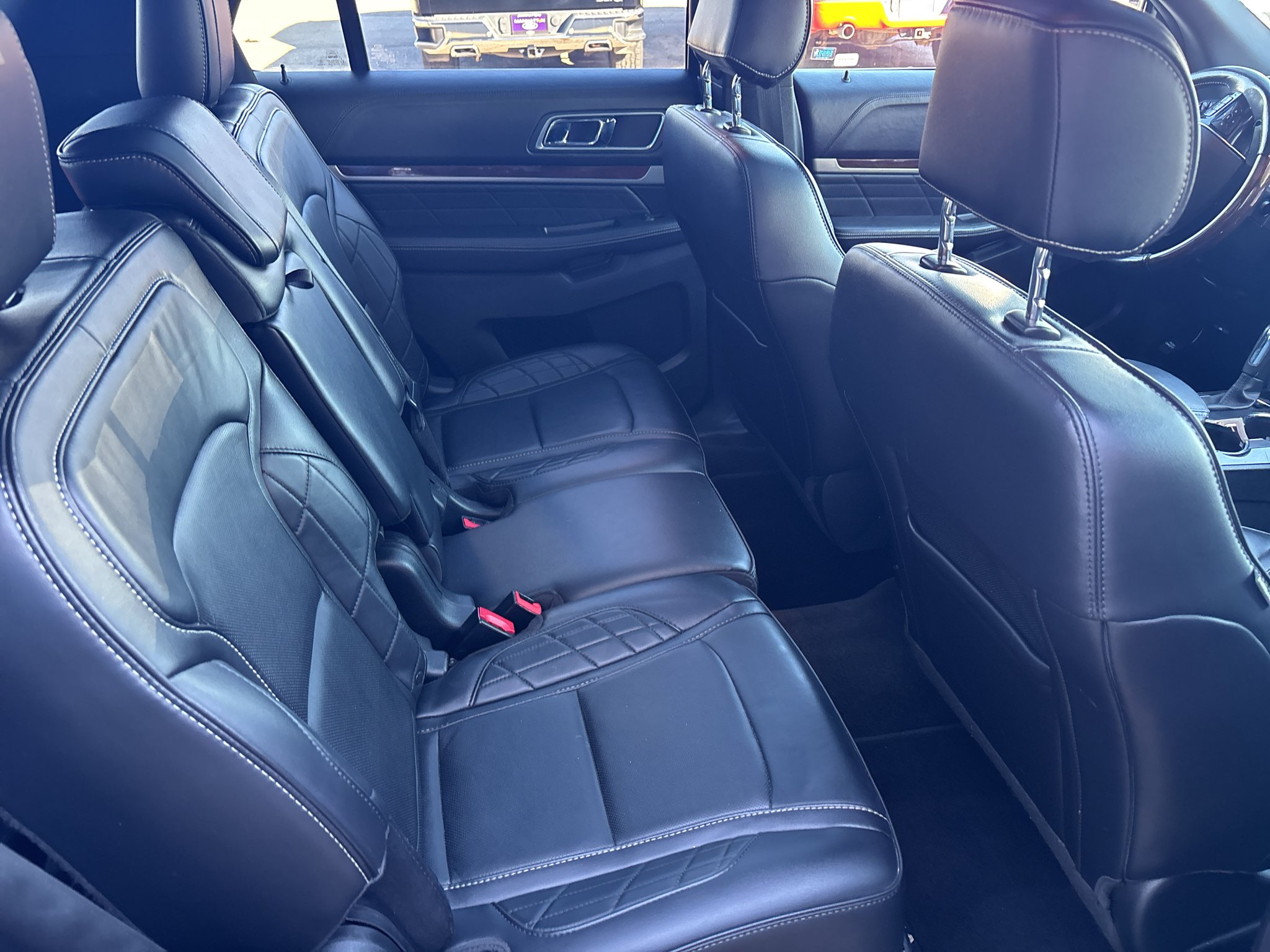 Used 2017 Magnetic Metallic Ford Platinum image 7
