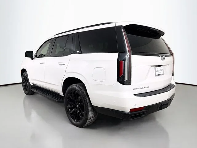 Used 2022 White Cadillac Sport image 7