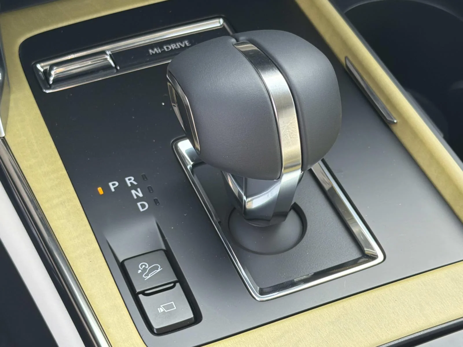 2026 Mazda CX-90 Premium Plus Package - Photo 11