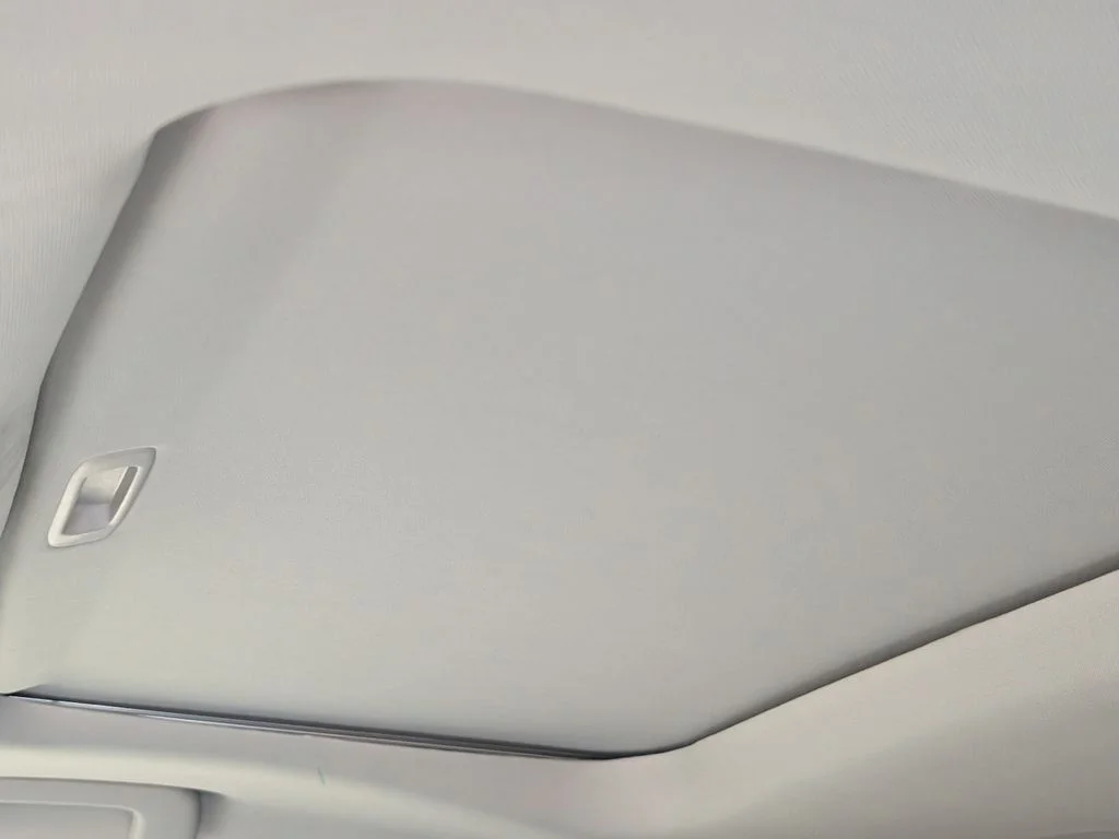 Used 2023  Toyota Limited image 15