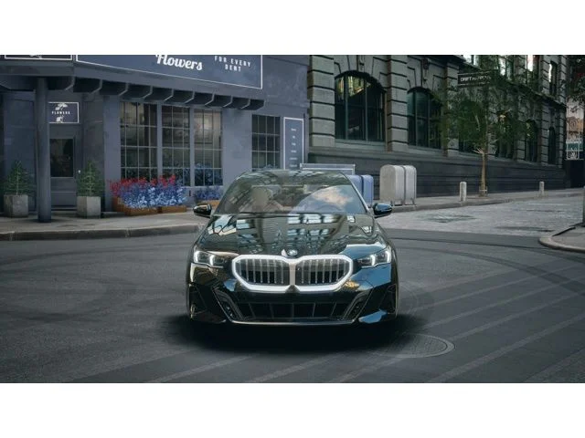 Used 2026 Black Sapphire Metallic BMW 550e xDrive image 3