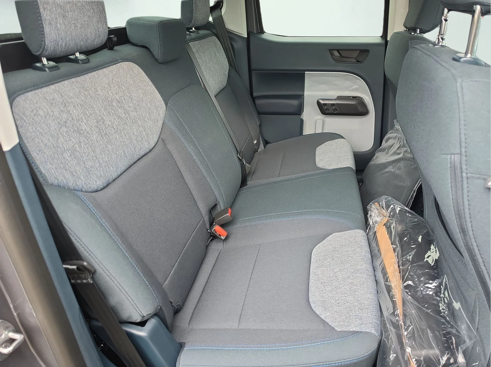 New 2026 Gray Ford XLT image 17