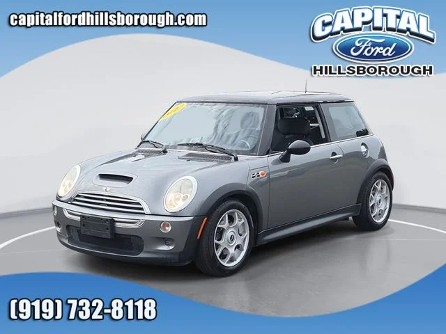 Used 2004  MINI  image 1