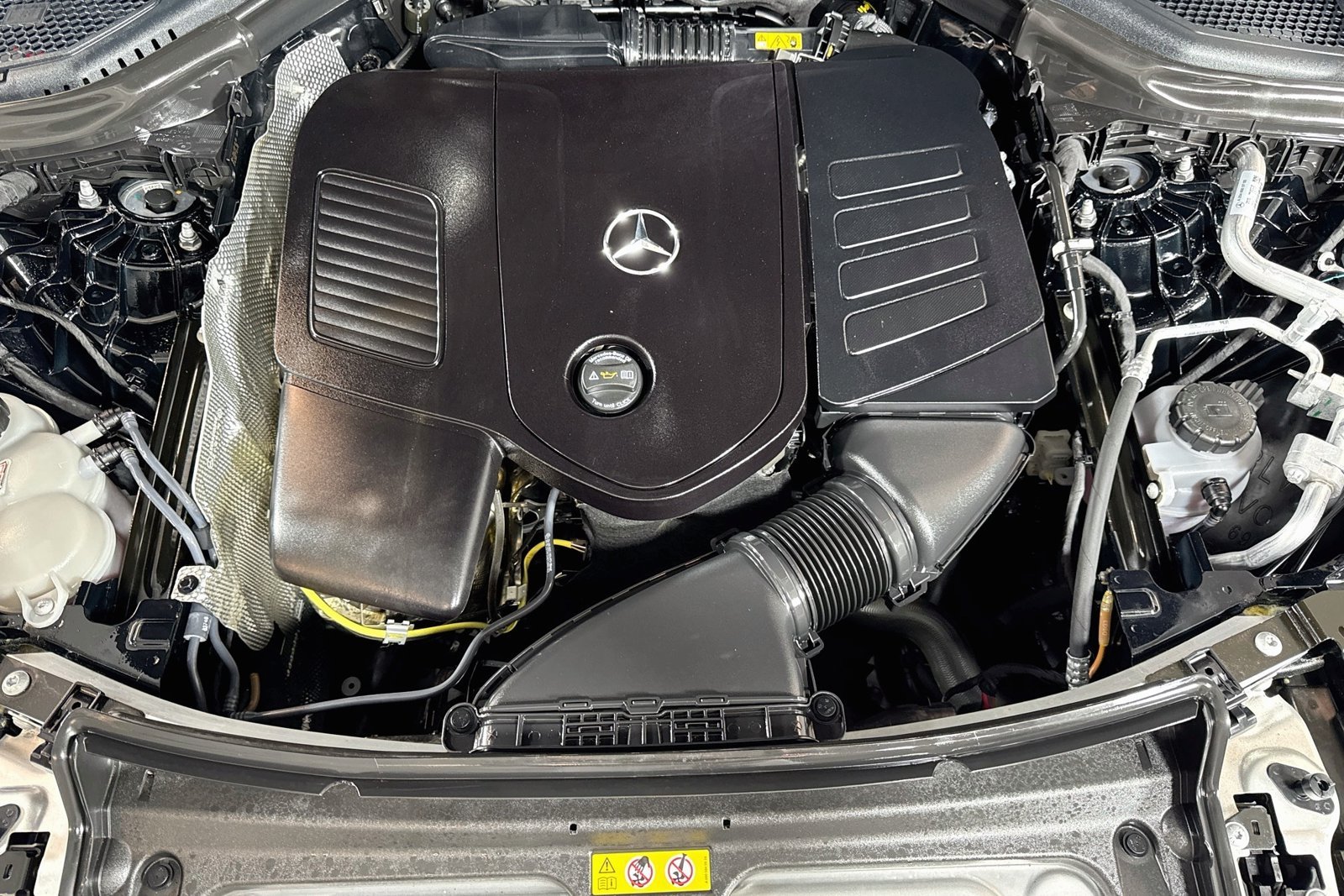 Certified Used 2026 Black Mercedes-Benz GLC 300 image 29