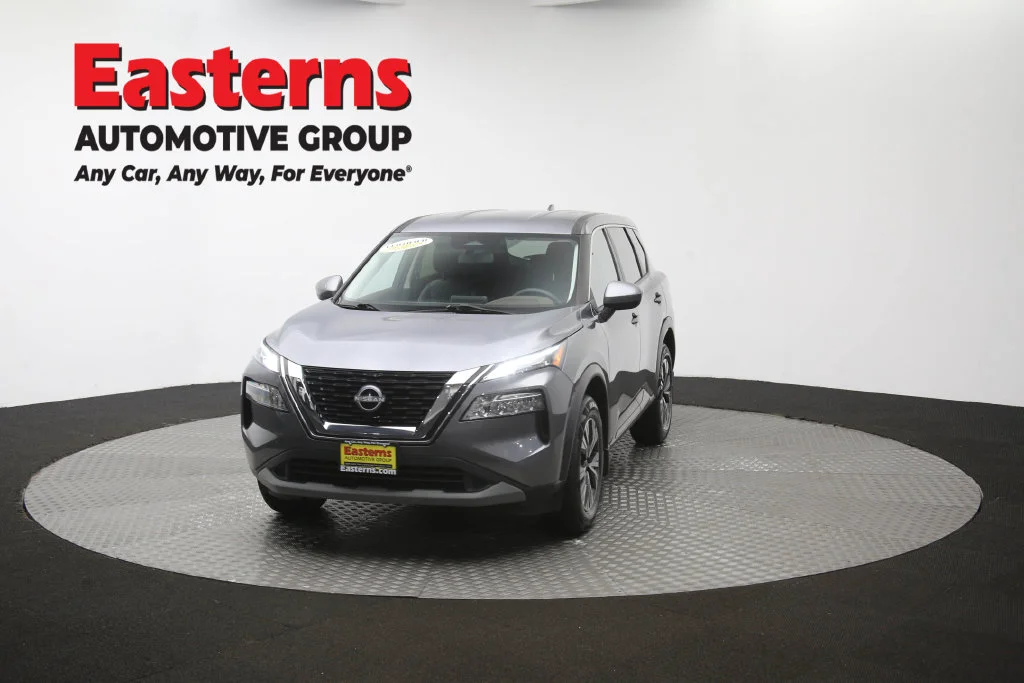 Used 2023 Gray Nissan SV image 56