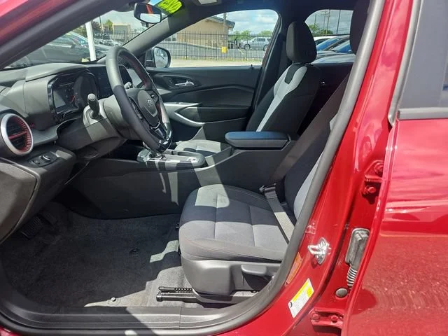 Used 2025 Crimson Metallic Chevrolet 1RS image 9