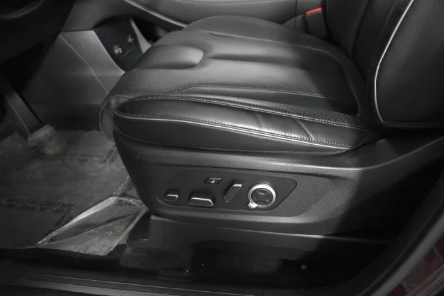 Used 2024 Red Hyundai Calligraphy image 16