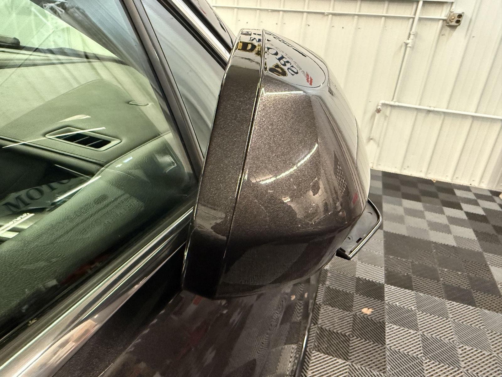 Used 2019 BLACK CADILLAC PREMLUX image 42