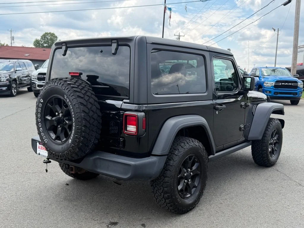 Used 2020 Black Jeep Sport image 4
