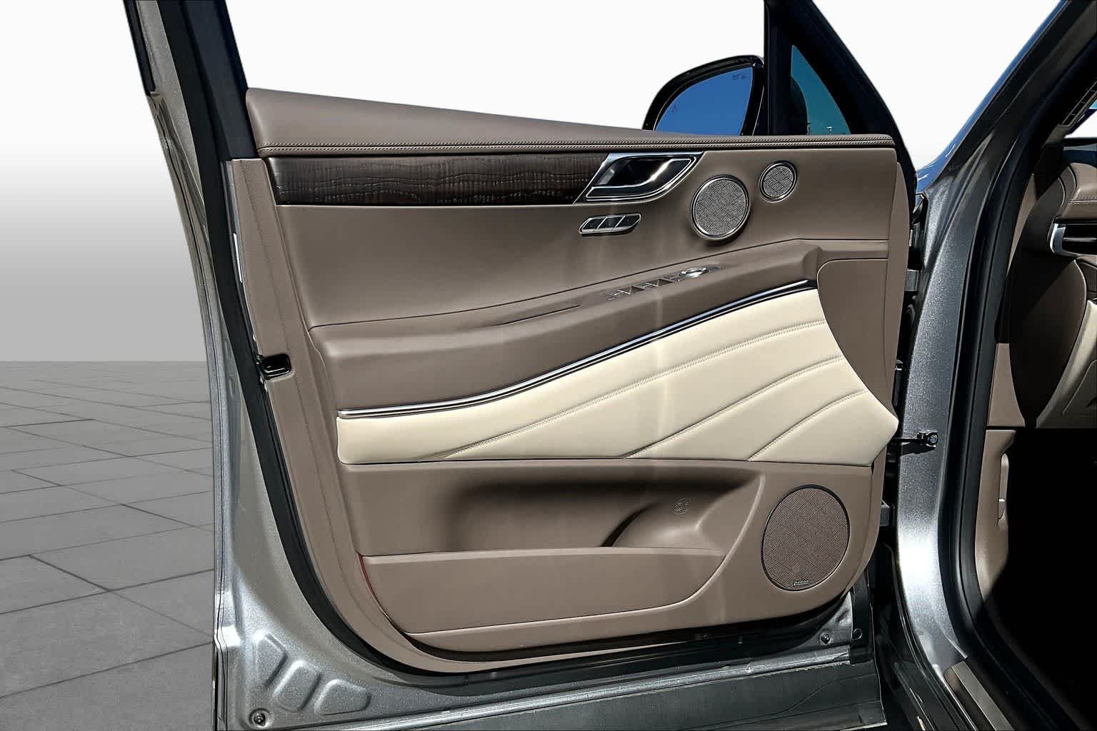 Used 2024 Savile Silver Genesis  image 22