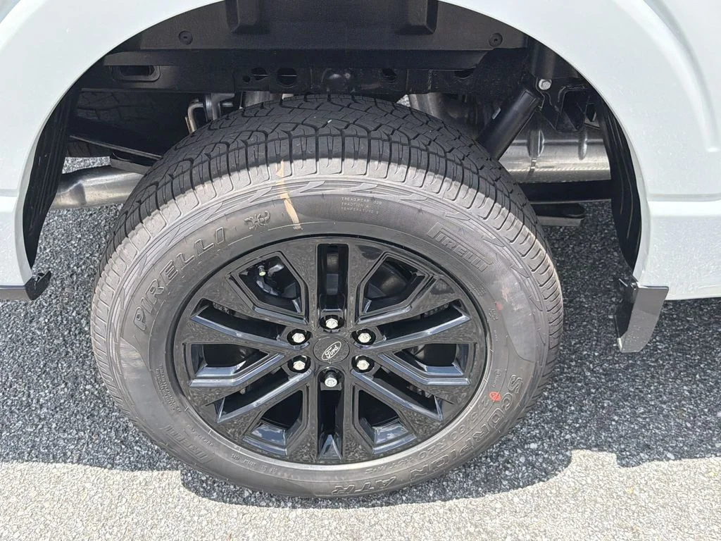 New 2026 White Ford XLT image 19