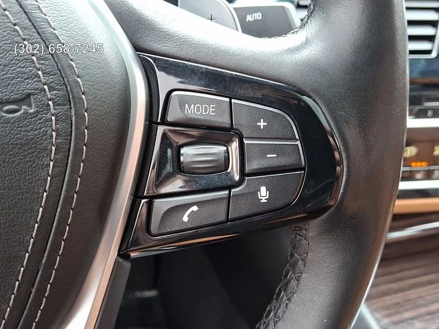 Used 2019 Black Sapphire Metallic BMW 530e xDrive iPerformance image 23