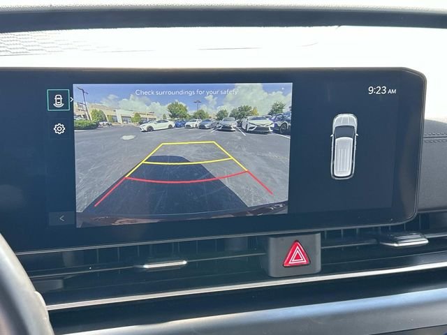 Used 2025 Red Kia LXS image 25