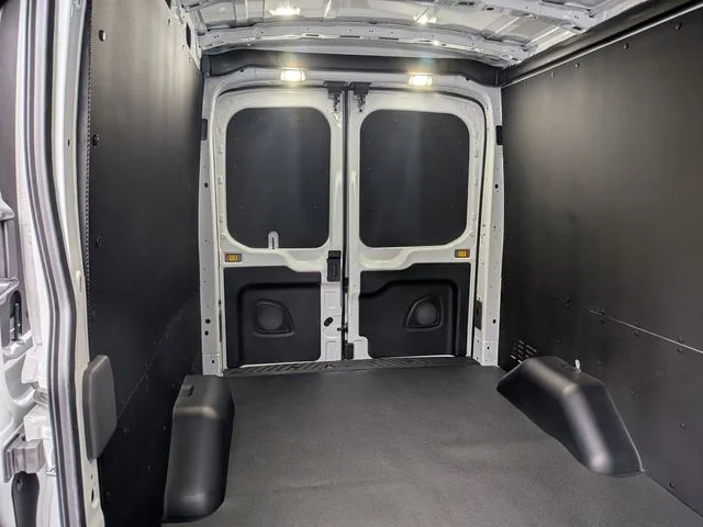 New 2026 Oxford White Ford Cargo Van image 29