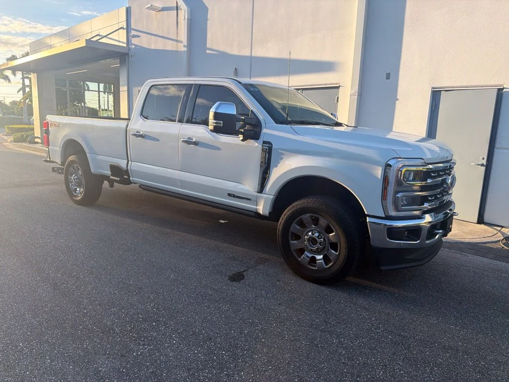 Used 2024 White Ford Lariat image 1