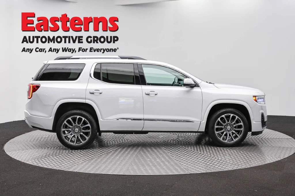 Used 2023 White GMC Denali image 5