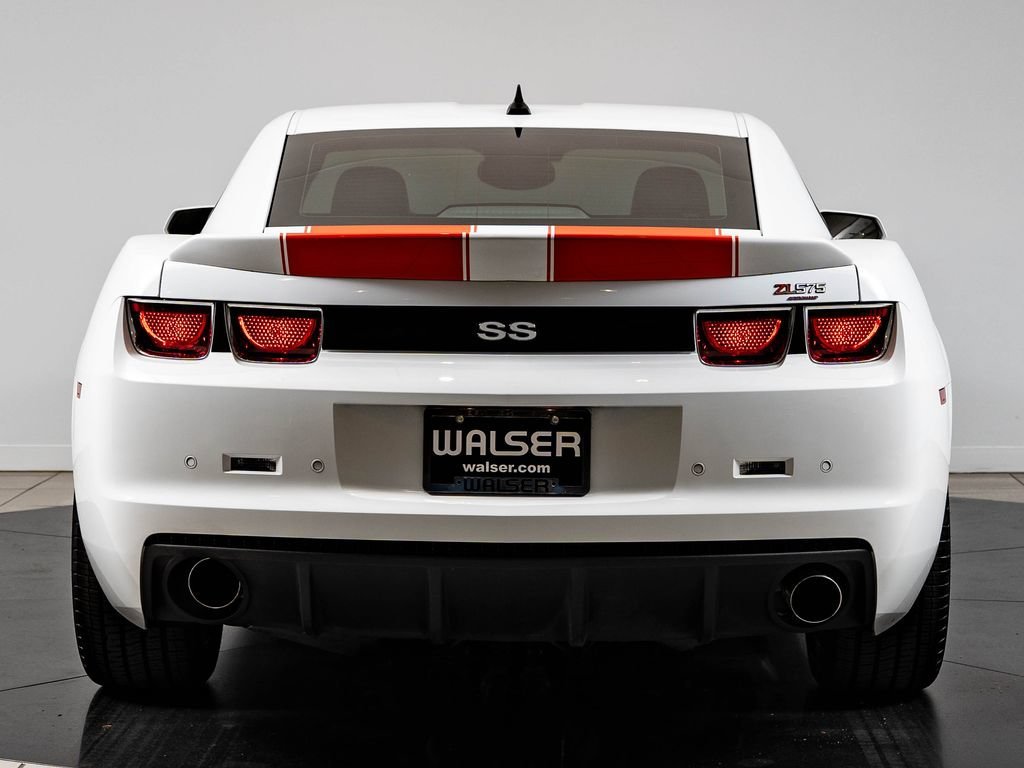 Used 2010 Summit White Chevrolet SS image 7