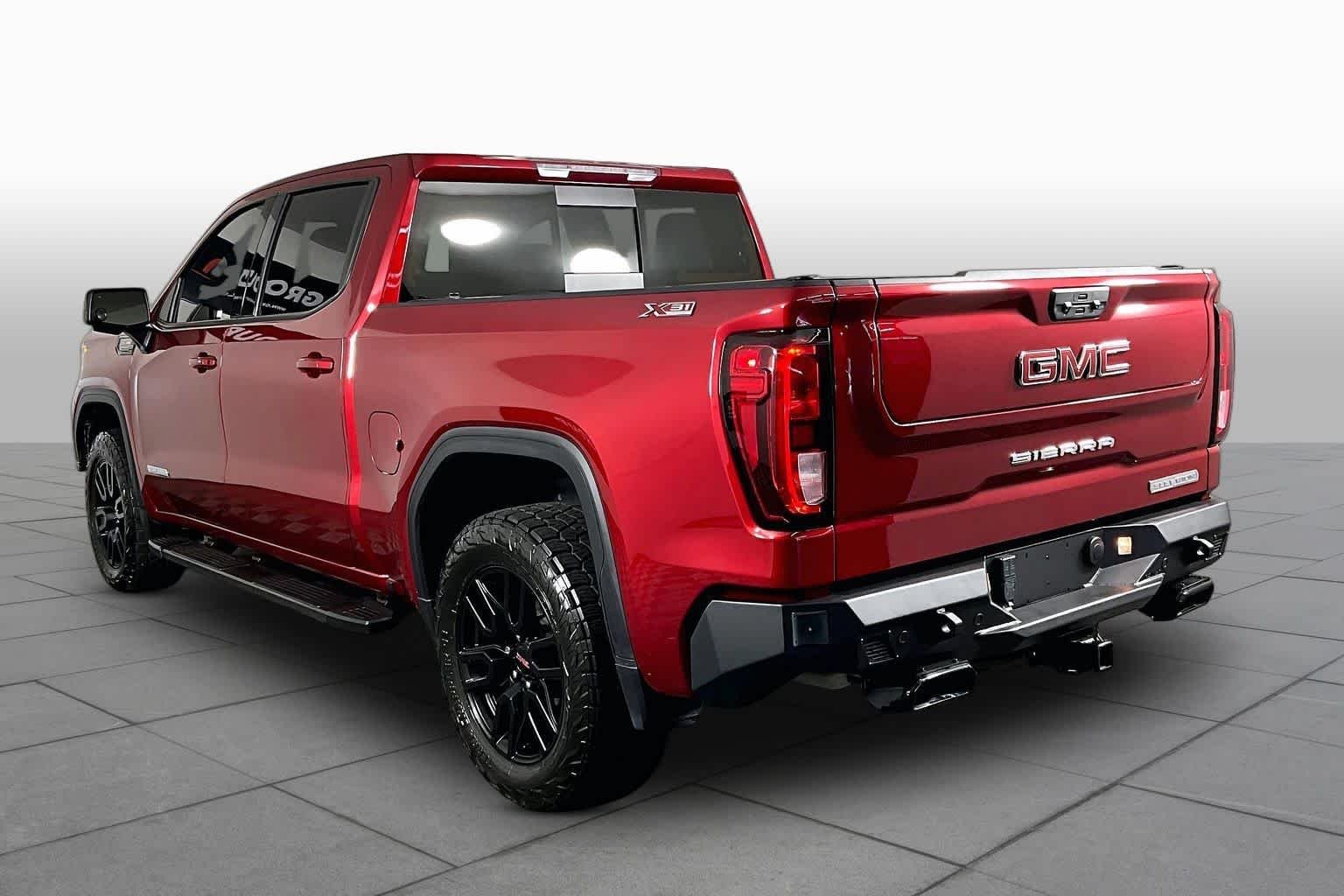 Used 2024 Volcanic Red Tintcoat GMC Elevation image 11