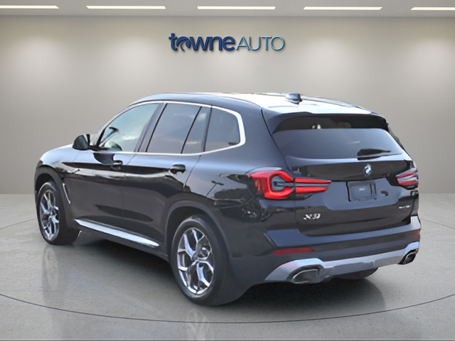 Used 2023 Black BMW xDrive30i image 3