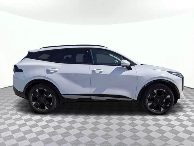 Used 2026 White Kia SX-Prestige image 2