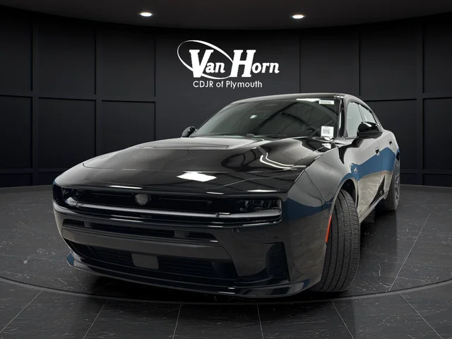 New 2026 Diamond Black Crystal Pearlcoat Dodge R/T image 3