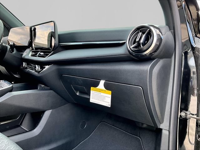 2027 Chevrolet Equinox LT - Photo 28
