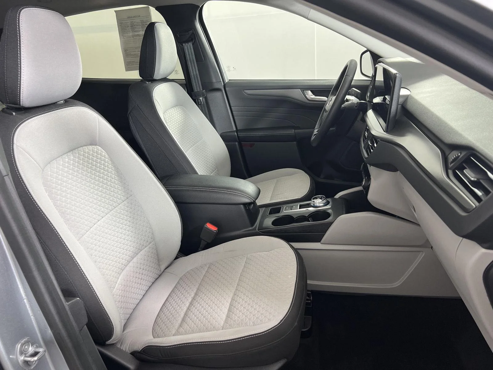 Used 2023 Gy Ford Active image 23
