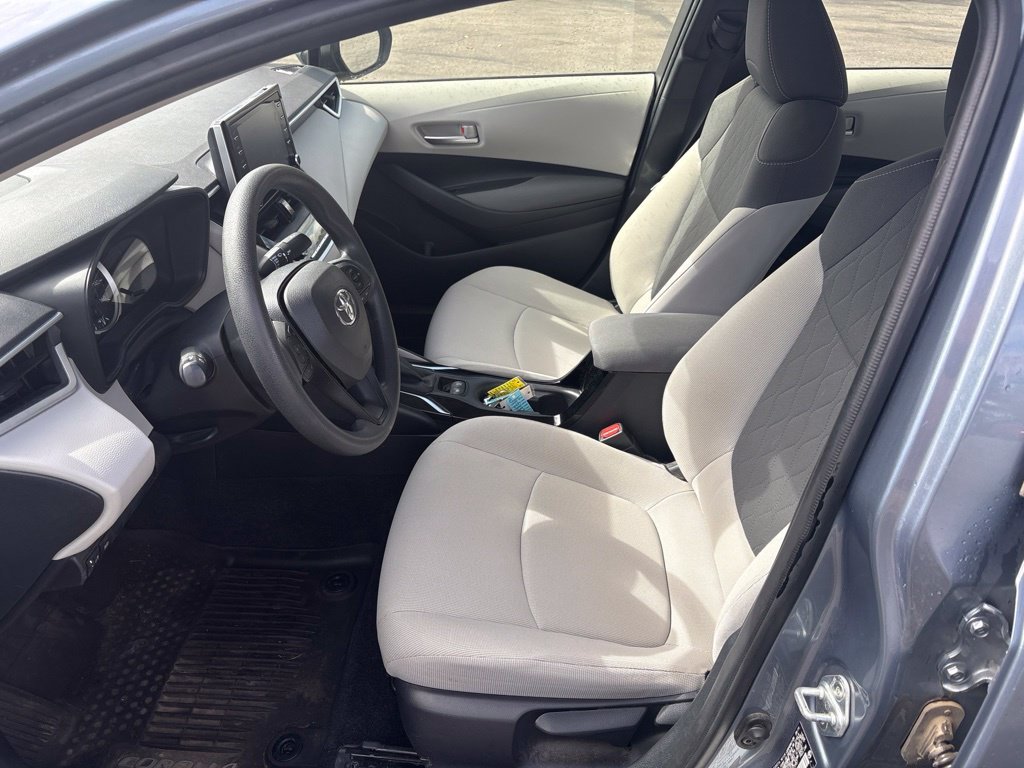 Certified Used 2020 Blue Toyota LE image 10