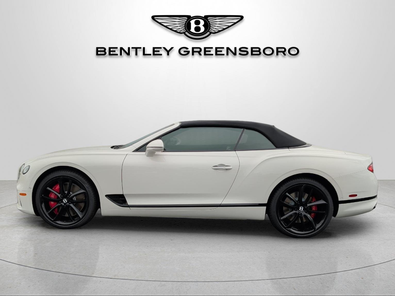 Used 2021 Ghost White Pearlescent by Mulliner Bentley GT V8 image 5