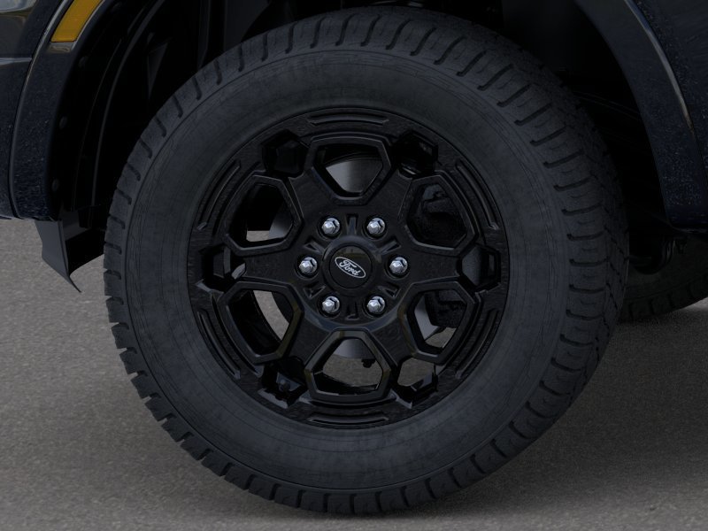 New 2025 Shadow Black Ford XLT image 19