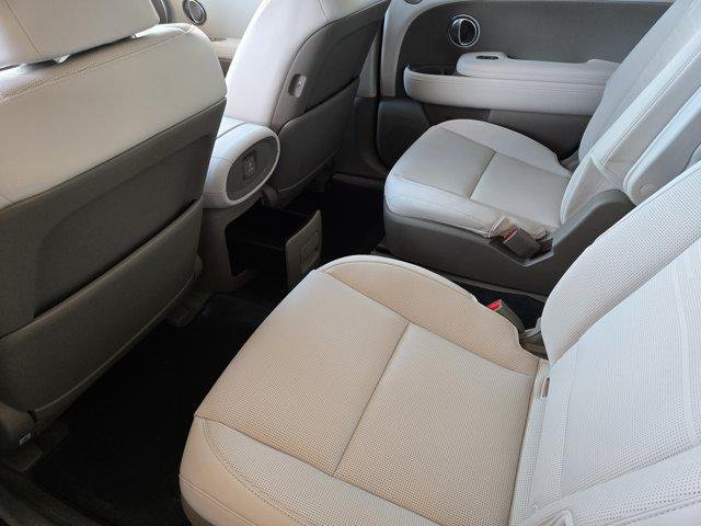 New 2026 White Pearl Hyundai Limited image 24