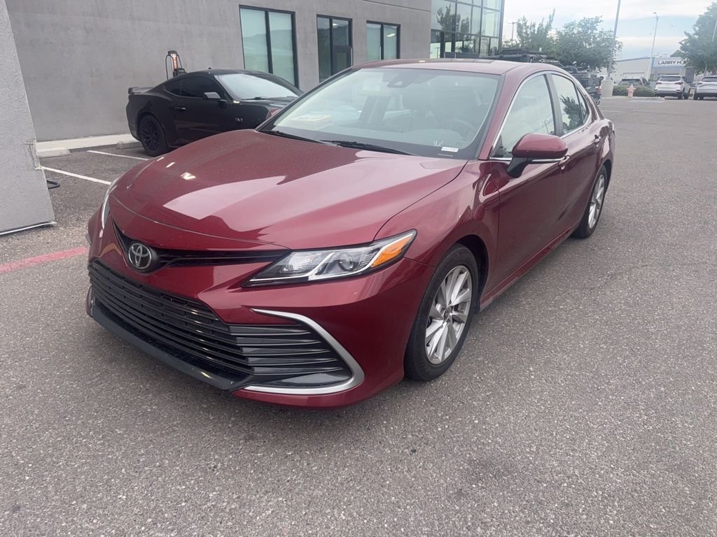 Used 2022 Red Toyota LE image 3