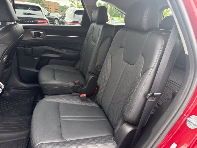 Used 2022 Red Kia X-Line SX Prestige image 14