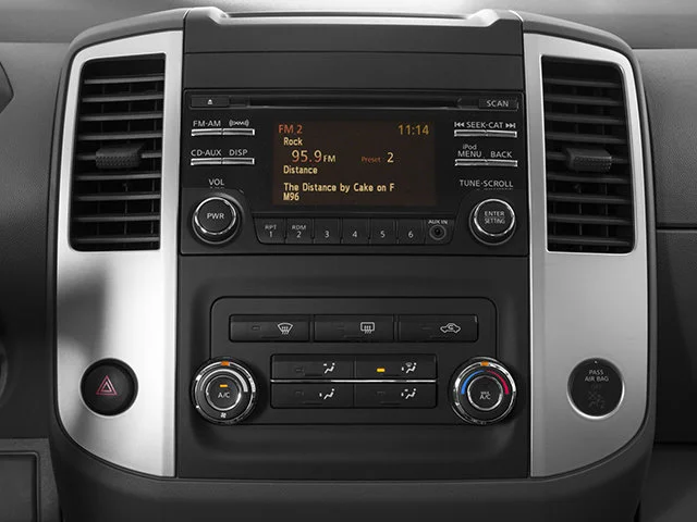 Used 2014 Brilliant Silver Nissan SV image 9