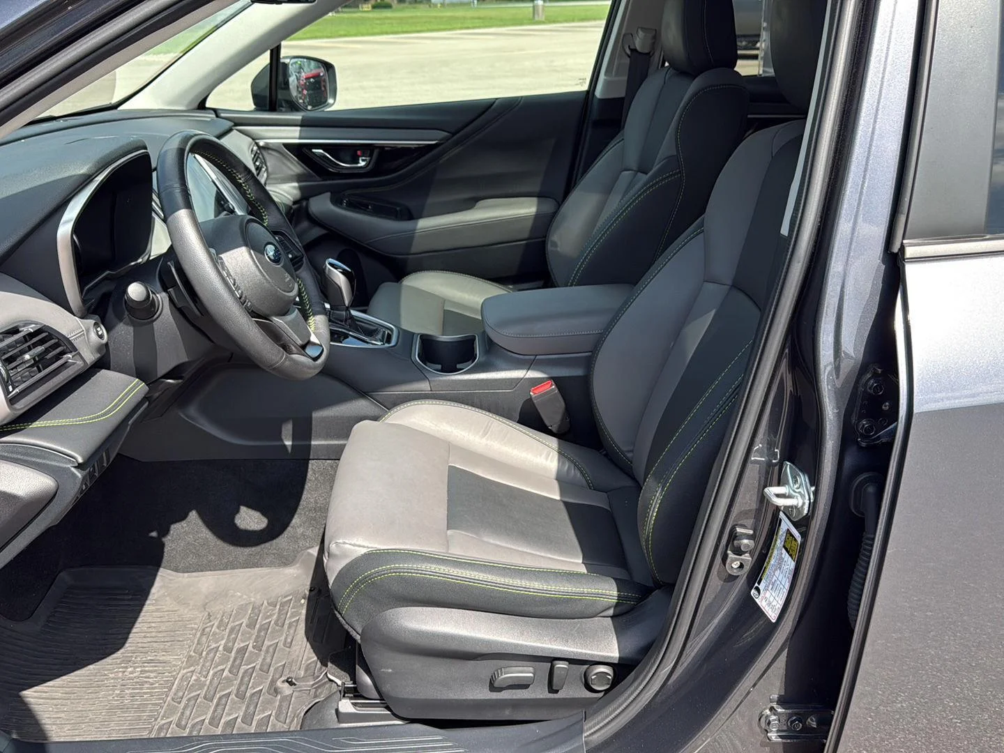 Used 2024 Magnetite Gray Metallic Subaru Onyx Edition XT image 10