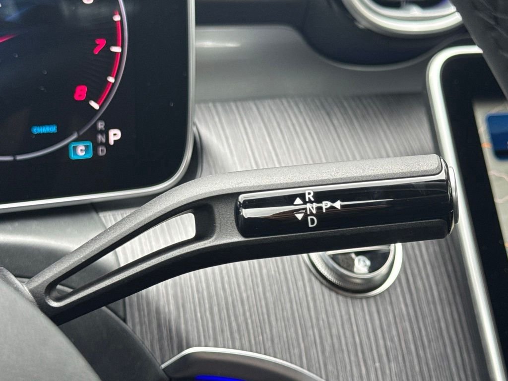 New 2026 MANUFAKTUR Alpine Grey Mercedes-Benz C 300 image 26